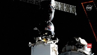 VIDEO: Sempat Gagal, Roket Soyuz Akhirnya Mendarat di ISS