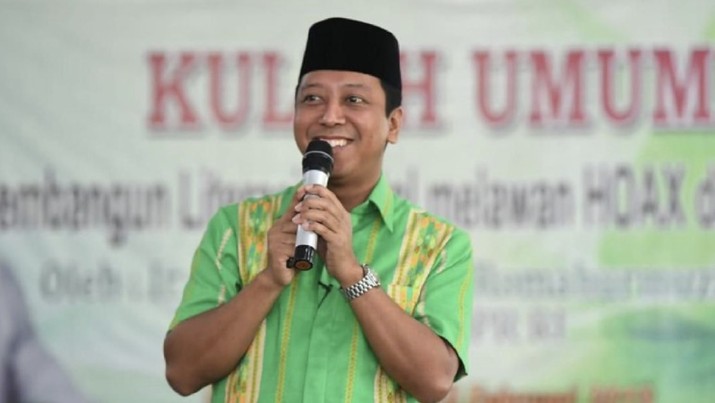 Berharta Rp11 M, Ini Karir Romahurmuziy yang Kena OTT KPK Ini riwayat karir Romahurmuziy yang kena OTT KPK