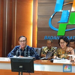 Impor Barang Konsumsi Turun 26%, Dari Jeruk Hingga Plastik