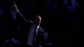 Keberadaan Zinedine Zidane di pinggir lapangan seakan membawa gairah dan harapan baru bagi Real Madrid yang sedang terpuruk musim ini. (REUTERS/Susana Vera)