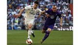 Marco Asensio yang sempat disebut-sebut sebagai anak emas Zinedine Zidane pada musim lalu, kembali mendapat kepercayaan tampil sejak menit awal. (REUTERS/Susana Vera)