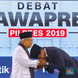 Saat Ma'ruf Amin Berhadapan dengan Sandiaga Uno