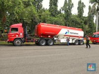 Penampakan Truk Tangki Pertamina yang Dibajak