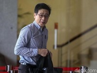 Hakim Vonis Bebas Bos Borneo Lumbung Energi Samin Tan