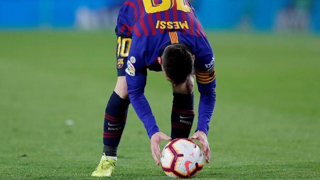 Tendangan Bebas Messi Lebih 'Mematikan' dari Ronaldo