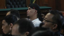 Jalani Pengobatan Gigi, Ahmad Dhani Sempat Tinggalkan Rutan