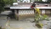 BNPB mencatat sebanyak 159 orang luka-luka, di antaranya 84 orang luka berat dan 75 orang luka ringan. ANTARA FOTO/Zabur Karuru