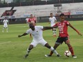 Timnas U-23 Kalah, Greg Nwokolo Sindir Suporter Indonesia