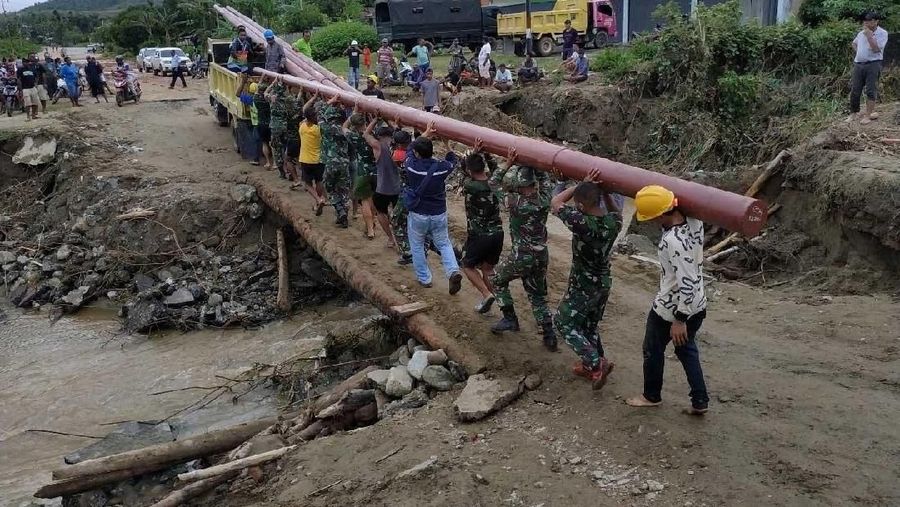 Dengan begitu aktivitas perekonomian masyarakat diharapkan bisa dilakukan kembali.