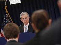 Tok! The Fed Naikkan Suku Bunga AS 25 Basis Poin