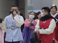 Negeri KPOP Waspada Corona! 1 Warga Tewas, Kasus Tembus 100