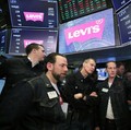 Raksasa Jeans Levi's Kembali Melantai di Bursa