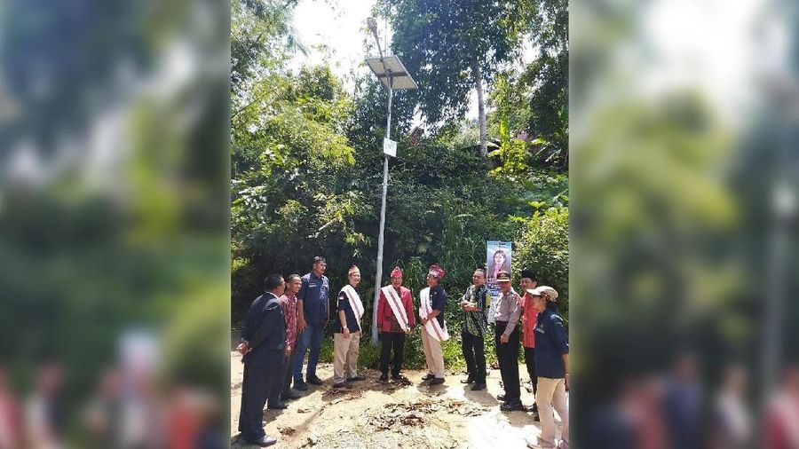 Terdapat 1.977 titik PJU-TS yang akan menerangi jalan umum warga guna meningkatkan daya tarik wisata daerah.