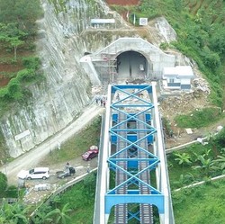 Ini Terowongan Double Track Pertama RI, yang Bangun Anda Lho!