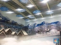 Melancong ke Trans Snow World Bekasi, Bisa Main Apa?