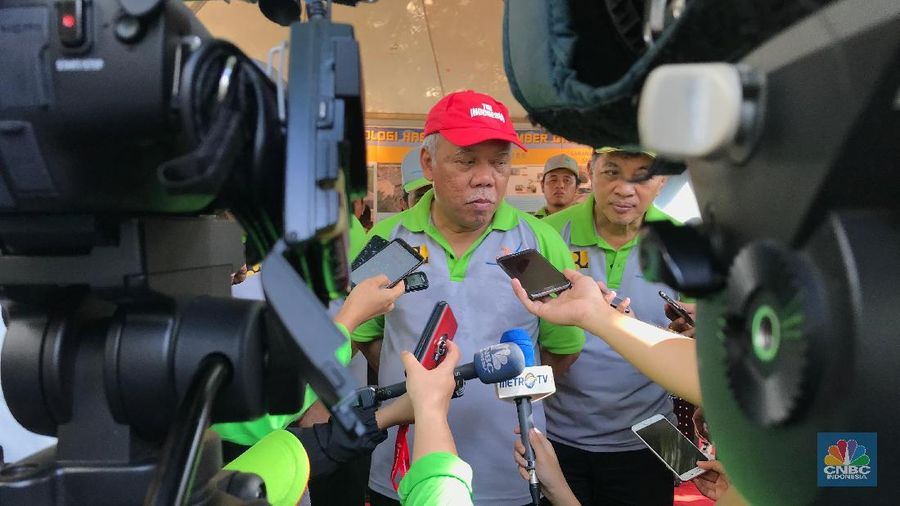 Kementerian Pekerjaan Umum dan Perumahan Rakyat (PUPR) akan mengebut penyelesaian proyek bendungan-bendungan.