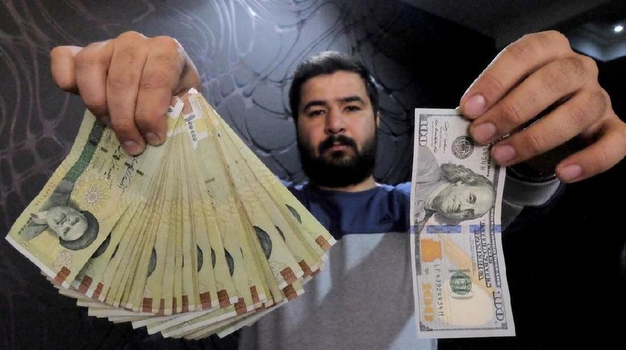 Rupiah masih tertahan di zona merah terhadap riyal dan yuan di pekan ini setelah kembali melemah di perdagangan hari ini Rabu (10/4/19).