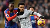 Gelandang serang West Ham United Felipe Anderson menjadi opsi kedua Real Madrid jika mendapatkan Eden Hazard dari Chelsea. Madrid siap mengeluarkan £65 juta untuk Anderson. (Reuters/Tony O'Brien)