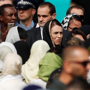 Jacinda Ardern, Hijab, & Korban Penembakan Christchurch