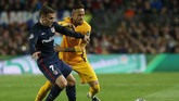 Calcio Mercato mengklaim akan ada 'tukar guling' antara Antoine Griezmann, Neymar, dan Paulo Dybala. Paris Saint-Germain akan berusaha mendapatkan Griezmann jika Neymar hengkang ke Real Madrid. Sementara Atletico akan berusaha mendapatkan Dybala dari Juventus. (PAU BARRENA / AFP)