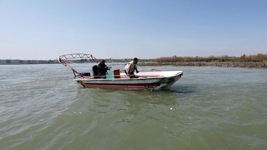 Sungai di Jakarta tak bisa maksimal untuk pelayaran sungai.