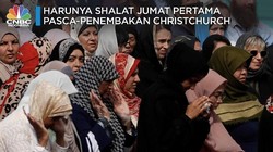 Penuh Haru, Ini Jumatan Pertama Setelah Penembakan di Masjid
