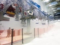 Ingin Main Salju di Trans Snow World? Bawa Perlengkapan Ini
