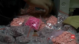 VIDEO: Polisi Amankan Ribuan Ekstasi Dari Malaysia
