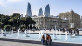 Terletak di persimpangan Eropa dan Asia Barat Daya, Azerbaijan yang dijuluki Negeri Api atau Land of Fire merupakan salah satu negara dengan perkembangan pariwisata tercepat di dunia. (Mladen ANTONOV / AFP)