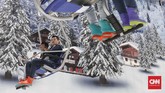 Lintasan kursi gantung atau chairlift yang bakal membawa pengunjung menaiki pegunungan Alpen mini. Kursi gantung ini memberikan pengaman menikmati area yang dipenuhi salju dari ketinggian. (CNNIndonesia/Safir Makki)