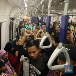 Anies: Tarif MRT Jakarta Rata-rata Rp 10.000 Sekali Jalan