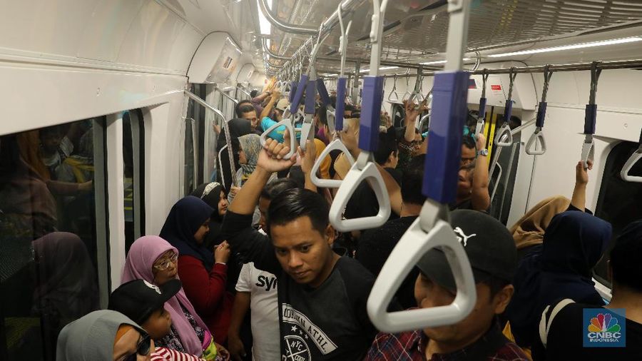 Hari ini tarif MRT akan diputuskan Gubernur DKI Jakarta dengan DPRD