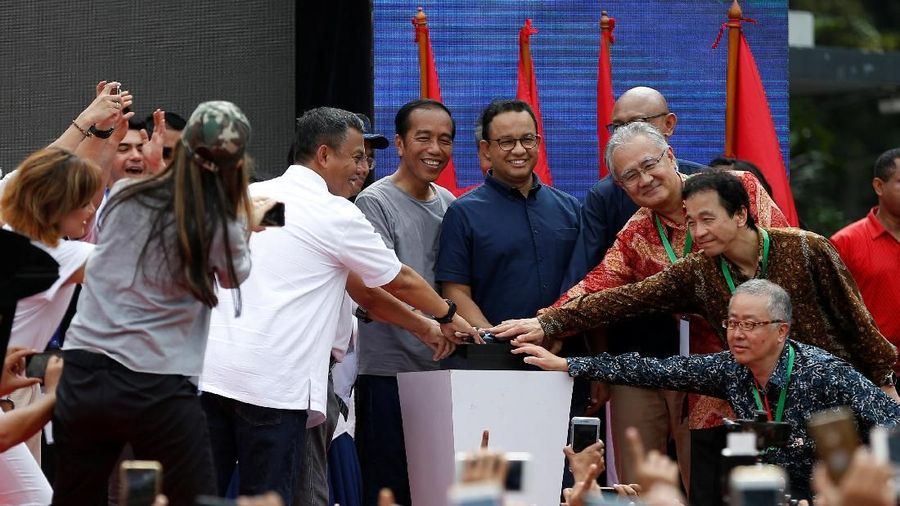 Setelah diresmikan, MRT Jakarta akan mulai beroperasi pada Senin (25/3/2019) esok.