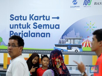 Tarif Rata-Rata MRT Jakarta Rp 8.500, JK: Ini Jalan Tengah