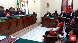 Sidang Muncikari Berlangsung Singkat, Penyewa Vanessa Mangkir