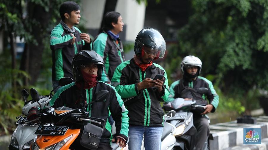Kemenhub) memastikan tarif ojek online baru untuk Grab dan Gojek akan mulai berlaku hari ini (9/8/2019) di 88 kota dan kabupaten lainnya.