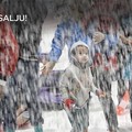 Yuk Intip, Ini Serunya Main Salju di Trans Snow World Bekasi