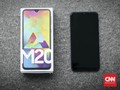 Samsung Galaxy M20 Baterai Besar, Kamera Depan Agak 'Lebay'