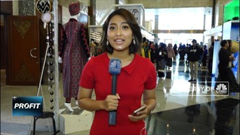 Indonesia Fashion Week 2019 Usung Budaya Kalimantan