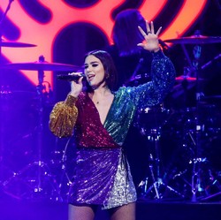 Konser Dua Lipa Batal! Ini Artis yang Pernah Batal Manggung di RI