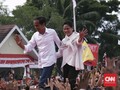 Sidang di MK Dimulai, Jokowi Belanja Salak di Bali