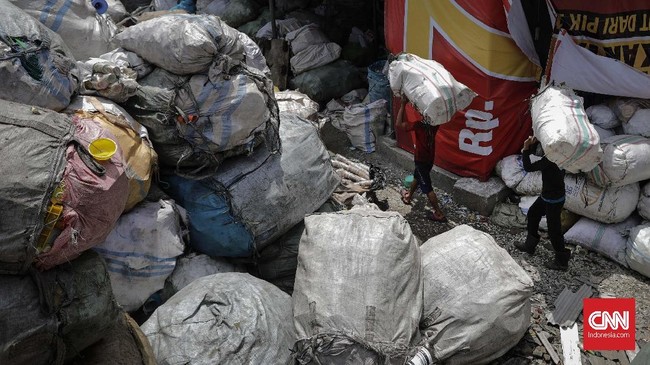 FOTO: Melihat Daur Ulang Sampah Plastik