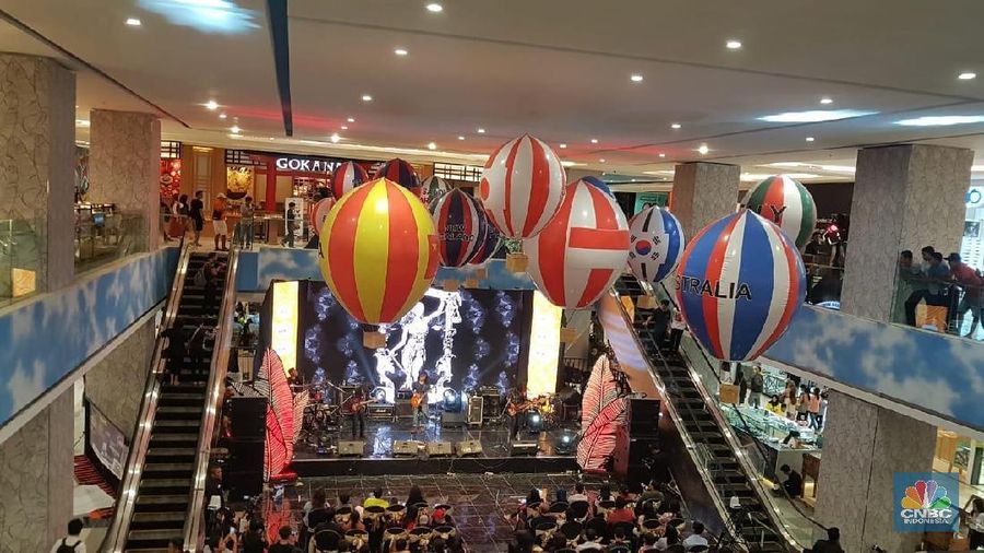 Trans Studio Mall Bali hari ini mulai dibuka untuk pengunjung setelah hadir di beberapa kota besar Indonesia.