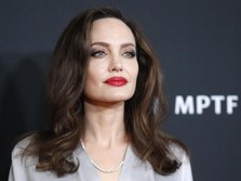 Angelina Jolie Kepergok Makan Bareng Konglomerat Inggris