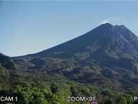 Hobi Naik Gunung? Ini 10 Gunung Termahal Didaki