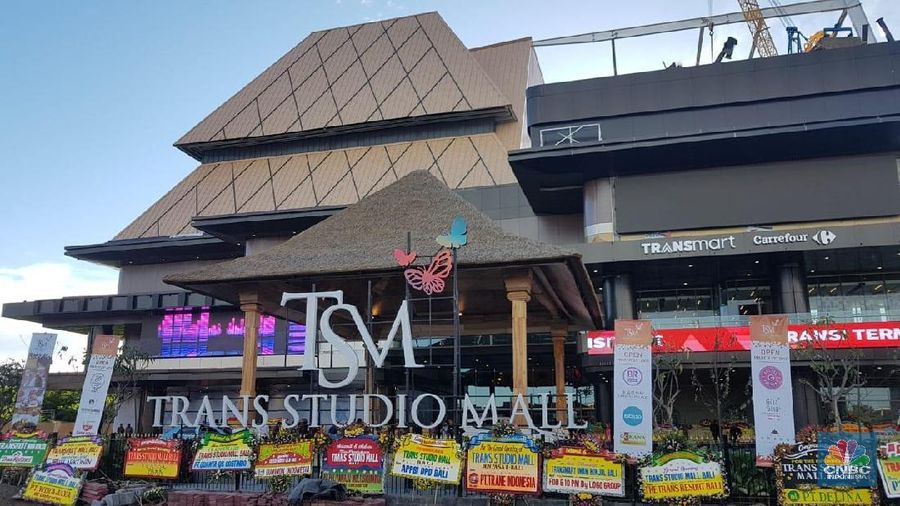 Trans Studio Mall Bali hari ini mulai dibuka untuk pengunjung setelah hadir di beberapa kota besar Indonesia.