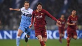 Gelandang Roma Nicolo Zaniolo tengah diminati Arsenal, Tottenham Hotspur, dan Juventus seperti diklaim Calciomercato. (REUTERS/Alberto Lingria)