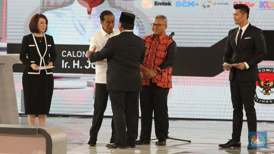 Debat kali ini terdiri dalam beberapa tema, yakni ideologi, pemerintahan, pertahanan dan keamanan, serta hubungan internasional.