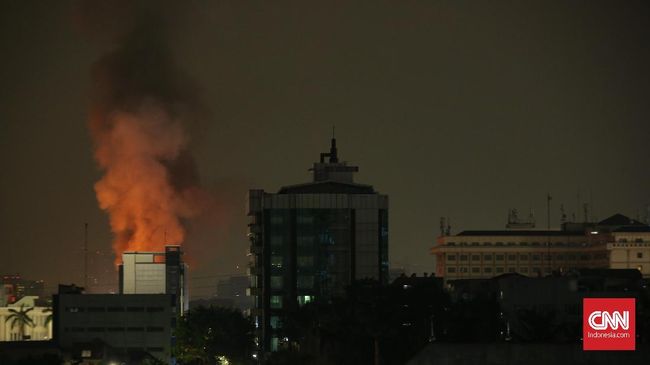 Api Padam, Tak Ada Laporan Korban Jiwa Kebakaran di Mampang