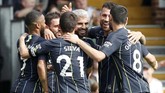 Sergio Aguero kini memimpin daftar pencetak gol terbanyak Liga Inggris 2018/2019 dengan 19 gol. (REUTERS/David Klein)
